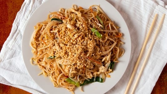 Chicken Pad Thai.