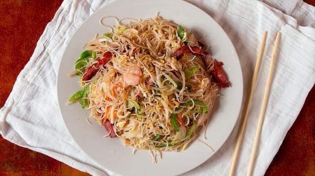 Cantonese Rice Noodle.
