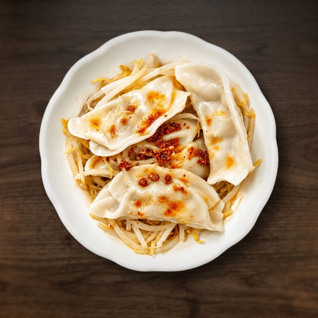 Spicy Dumpling with Bean Sprout.