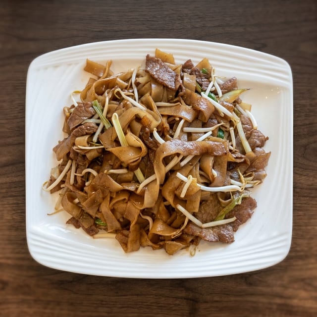Beef Chow Foon.